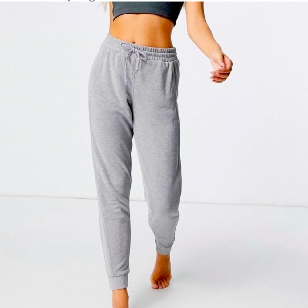 NWT! Free People Back Into It Jogger Heather Gray. Size Medium